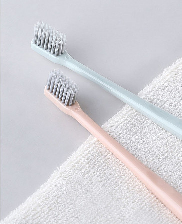 Free Antibacterial toothbrush with Bristle Protection Нью-Йорк - зображення 1